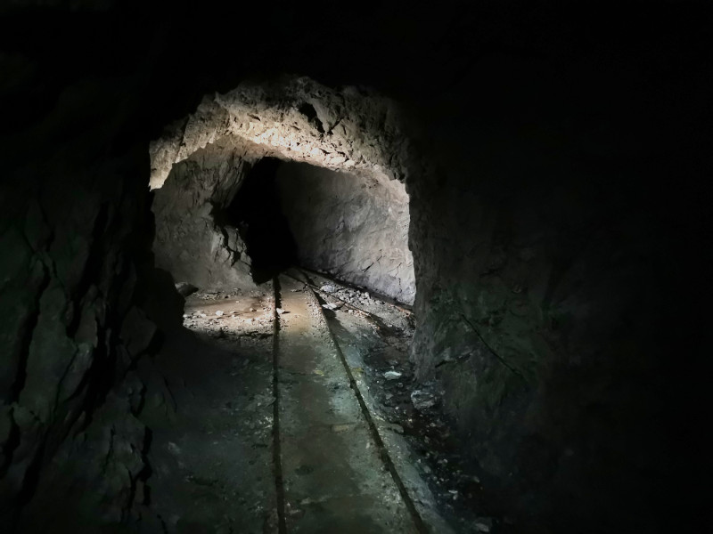 mine abandonnée suisse